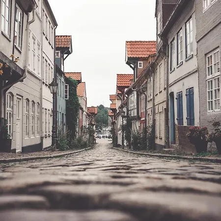 Klueterkammer, Auf Gutshof Mit Kamin * Langballig