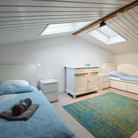 Klüterkammer, Auf Gutshof Mit Kamin